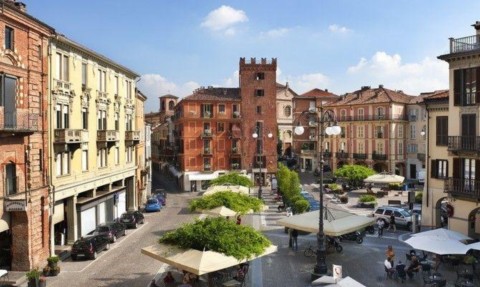 Centro storico di Asti e zona ristorazione del centro