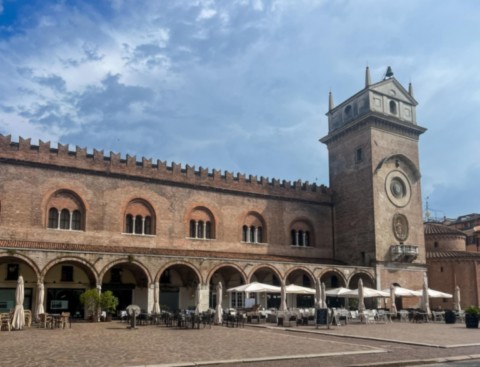 Centro storico di Mantova e zona ristorazione